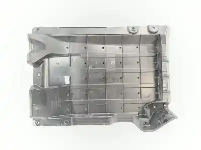 Pezzo di ricambio per auto di seconda mano copertura skid per kia sportage basic 2wd riferimenti oem iam 84147f1500