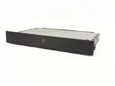 Tweedehands auto-onderdeel CENTRALE ONDERBAKBAK voor VOLKSWAGEN GOLF IV BERLINA (1J1) 1.6 OEM IAM-referenties 1J0858601  