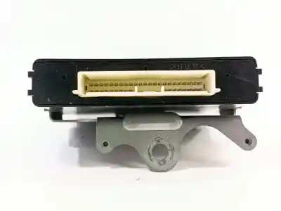 Pezzo di ricambio per auto di seconda mano MODULO ELETTRONICO per TOYOTA AURIS  Riferimenti OEM IAM 8999002010  