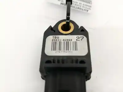 Peça sobressalente para automóvel em segunda mão sensor por toyota auris sol referências oem iam 8983102060  