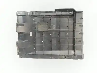 Pezzo di ricambio per auto di seconda mano copertura skid per kia sportage basic 2wd riferimenti oem iam 84137f1500