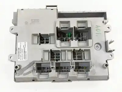Peça sobressalente para automóvel em segunda mão caixa de fusíveis e relés por bmw serie 1 berlina (e81/e87) 116i referências oem iam 6906624