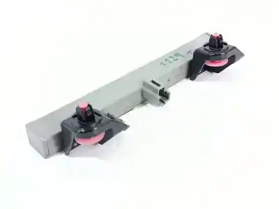 Автозапчастина б/у ЦЕНТРАЛЬНИЙ ГАМПОВ для TOYOTA AURIS  Посилання на OEM IAM 8157005100  