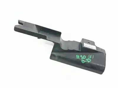 Second-hand car spare part medium for renault trafic combi ab 4.01 6 plazas l2h1 acristalado parcial oem iam references 8200414165  