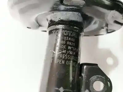 Peça sobressalente para automóvel em segunda mão amortecedor dianteiro esquerdo por toyota auris touring sports e18 hybrid active referências oem iam 4852002a00