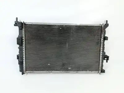 Pezzo di ricambio per auto di seconda mano radiatore d acqua per opel corsa c 1.7 16v di cat (y 17 dtl / lk8) riferimenti oem iam 8038845  