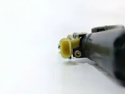 Peça sobressalente para automóvel em segunda mão Elevador De Vidros Dianteira Esquerda por HYUNDAI GETZ (TB) 1.4 I Referências OEM IAM 824031C010  