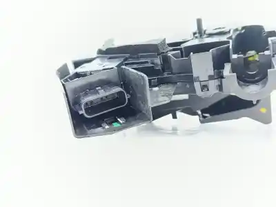 Peça sobressalente para automóvel em segunda mão fechadura da porta traseira direita por renault megane iv berlina referências oem iam 825025222r