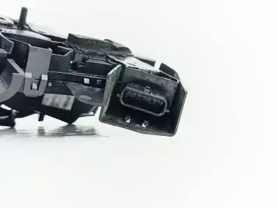 Peça sobressalente para automóvel em segunda mão fechadura da porta traseira esquerda por renault megane iv berlina referências oem iam 825032022r