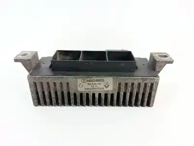 Peça sobressalente para automóvel em segunda mão Caixa De Pré-aquecimento por RENAULT TRAFIC COMBI AB 4.01 6 plazas L2H1 acristalado parcial Referências OEM IAM 8200558438A  