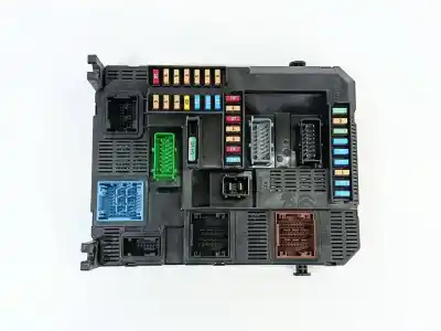 Pezzo di ricambio per auto di seconda mano scatola relè/fusibili per peugeot 208 tech edition riferimenti oem iam 9819850080