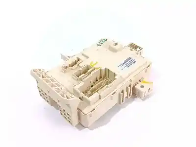 Pièce détachée automobile d'occasion Boîtes à Fusibles pour HYUNDAI TUCSON (TL, TLE) 1.6 GDI Références OEM IAM 91950D3560  