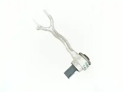 Peça sobressalente para automóvel em segunda mão braço de suspensão traseiro inferior direito por jaguar xe (x760) 2.0 d awd referências oem iam t2h2182