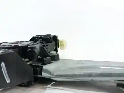 Peça sobressalente para automóvel em segunda mão elevador de vidros dianteiro direito por suzuki sx4 club referências oem iam 122760c