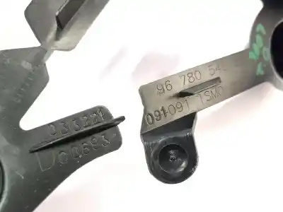 Peça sobressalente para automóvel em segunda mão suporte do para-choque traseiro direito por peugeot 2008 (2013->) style referências oem iam 9678054980