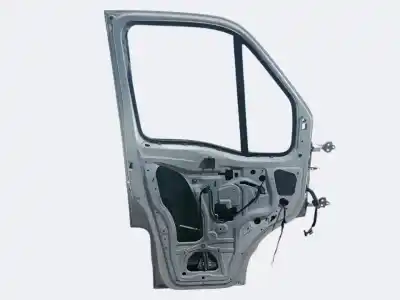 Second-hand car spare part left front door for renault master ii phase 2 combi combi 3t5 l2 9pl caja cerrada techo elev. oem iam references 7711172516
