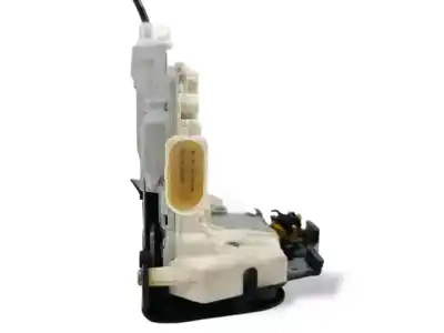 Автозапчастина б/у замок передніх дверей лівий для audi a4 b7 (8ec) 2.0 tdi 16v посилання на oem iam 8e1837015aa  