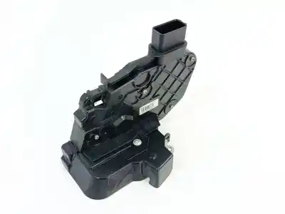 Second-hand car spare part front right door lock for volvo c30 1.6 d oem iam references 30799303