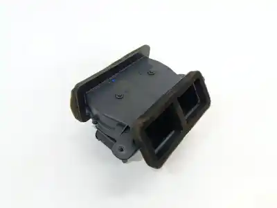 Автозапчастина б/у аераційна решіта для volkswagen touareg (7la, 7l6, 7l7) 5.0 v10 tdi посилання на oem iam 7l0820526  