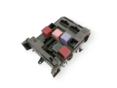 Tweedehands auto-onderdeel relais/zekeringenkastje voor renault laguna ii bg0 authentique oem iam-referenties 8200371614