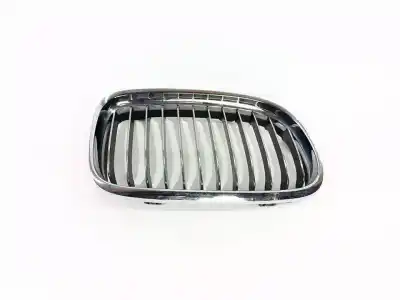 Second-hand car spare part front grille for bmw bmw serie 3 318d e90 318d 1995 cc 143 cv touring oem iam references 7120008