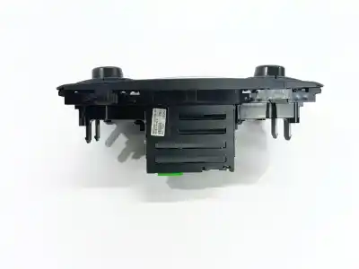 Peça sobressalente para automóvel em segunda mão sistema de áudio / rádio cd por volvo xc90 d5 executive (7 asientos) (136kw) referências oem iam 30732643
