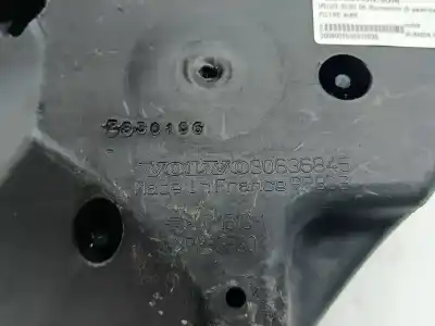 Peça sobressalente para automóvel em segunda mão filtro de ar por volvo xc90 d5 executive (7 asientos) (136kw) referências oem iam 30636845