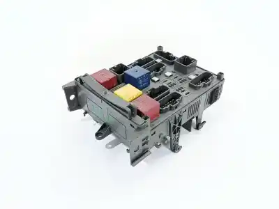 Tweedehands auto-onderdeel relais/zekeringenkastje voor renault laguna ii bg0 authentique oem iam-referenties 8200004201e