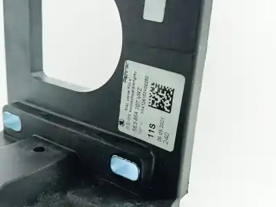 Peça sobressalente para automóvel em segunda mão apoio de braço consola central por skoda octavia lim. (5e3) active referências oem iam 5e3864207  