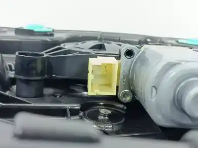Peça sobressalente para automóvel em segunda mão elevador de vidros traseiro direito por skoda octavia lim. (5e3) active referências oem iam 5e3839656