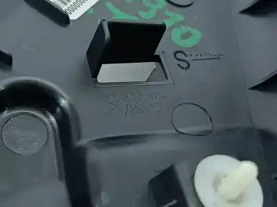 Peça sobressalente para automóvel em segunda mão moldagem por skoda octavia lim. (5e3) active referências oem iam 5e3837973