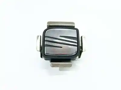 Peça sobressalente para automóvel em segunda mão puxador exterior de mala por seat ibiza (6j5) reference referências oem iam 6j4827565e  