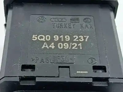 Peça sobressalente para automóvel em segunda mão Trocar por SKODA OCTAVIA LIM. (5E3) Active Referências OEM IAM 5Q0919237  