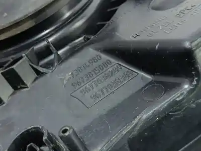 Peça sobressalente para automóvel em segunda mão farol / farolim esquerdo por citroen c3 selection 95 cv / 70 kw referências oem iam 9673814980  