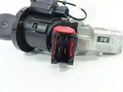 Автозапчастина б/у стартер для renault clio iii confort dynamique посилання на oem iam 2167388473t