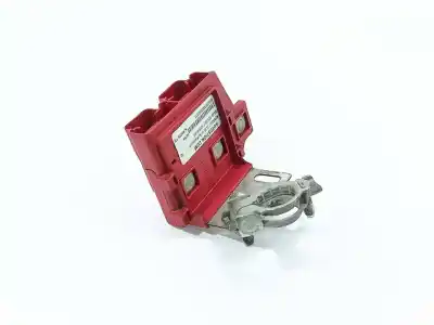 Peça sobressalente para automóvel em segunda mão caixa de fusíveis e relés por renault clio iii confort dynamique referências oem iam 8200427594  