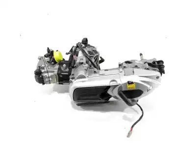 Second-hand car spare part complete engine for piaggio mp3 mp3 300 lt abs euro4 oem iam references m712m  
