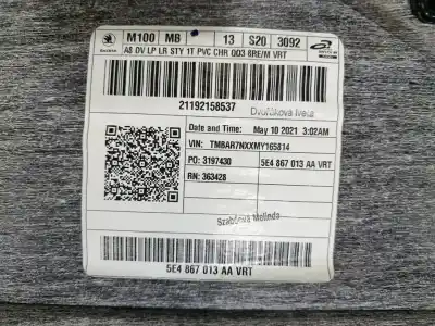 Peça sobressalente para automóvel em segunda mão forra / revestimento da porta dianteira esquerda por skoda octavia lim. (5e3) active referências oem iam 5e4867013a  