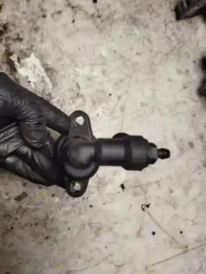 Pièce détachée automobile d'occasion cylindre récepteur d'embrayage pour citroen c4 picasso 9hz références oem iam pa66-gf35  