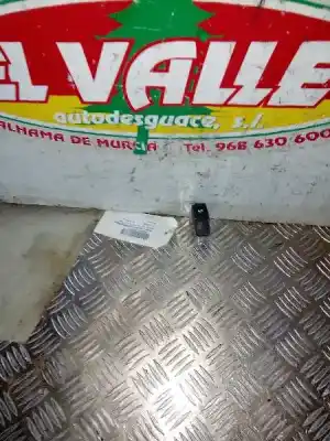 Piesă de schimb auto la mâna a doua PANOU COMANDÃ GEAMURI ELECTRICE FATÃ PARTEA DIN DREAPTA pentru RENAULT CLIO II FASE II (B/CB0)  Referințe OEM IAM 432963K  