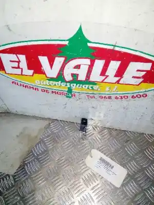 Piesă de schimb auto la mâna a doua PANOU COMANDÃ GEAMURI ELECTRICE FATÃ PARTEA DIN DREAPTA pentru RENAULT CLIO II FASE II (B/CB0)  Referințe OEM IAM 432963K  