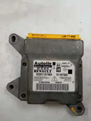 Recambio de automóvil de segunda mano de CENTRALITA AIRBAG para RENAULT TRAFIC  referencias OEM IAM 8200112746A  