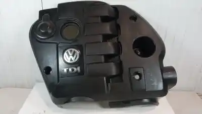 Pièce détachée automobile d'occasion COUVERT DE MOTEUR pour VOLKSWAGEN PASSAT B5.5 (3B3)  Références OEM IAM 038103925EN  