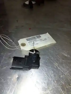 Автозапчастина б/у датчик тиску для opel vectra c (z02) 1.9 cdti (f69) посилання на oem iam 0281002437