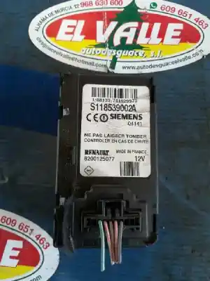 Gebrauchtes Autoersatzteil STEUERGERÄT FÜR WEGFAHRSPERRE zum RENAULT SCÉNIC II (JM0/1_)  OEM-IAM-Referenzen 8200125077  