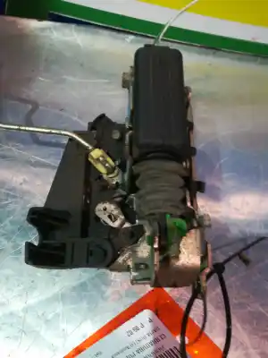 Second-hand car spare part left front door lock for dacia duster k9ke892 oem iam references   