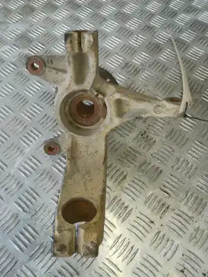 Second-hand car spare part front left knuckle for renault scenic ii (jm) d/f9q d8 oem iam references 8200297028