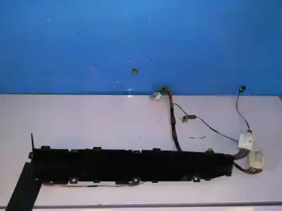 İkinci el araba yedek parçası ÇOK FONKSIYONLU EKRAN için TOYOTA PRIUS (NHW20)  OEM IAM referansları 5541047050  