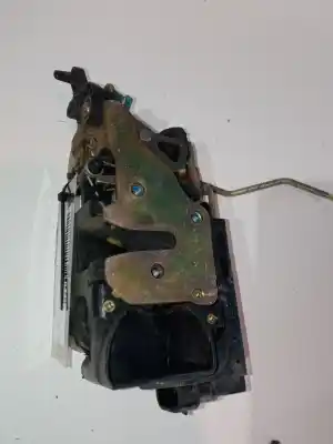 Second-hand car spare part rear left door lock for ssangyong rexton d27dt oem iam references   