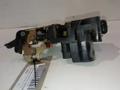 Second-hand car spare part rear left door lock for ssangyong rexton d27dt oem iam references   